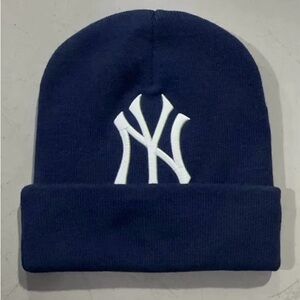 NEW  Unisex Navy Blue "NY" Logo with red satin lining